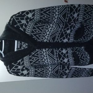 Amnesia black/grey/white asymmetrical pattern button down sweater size L